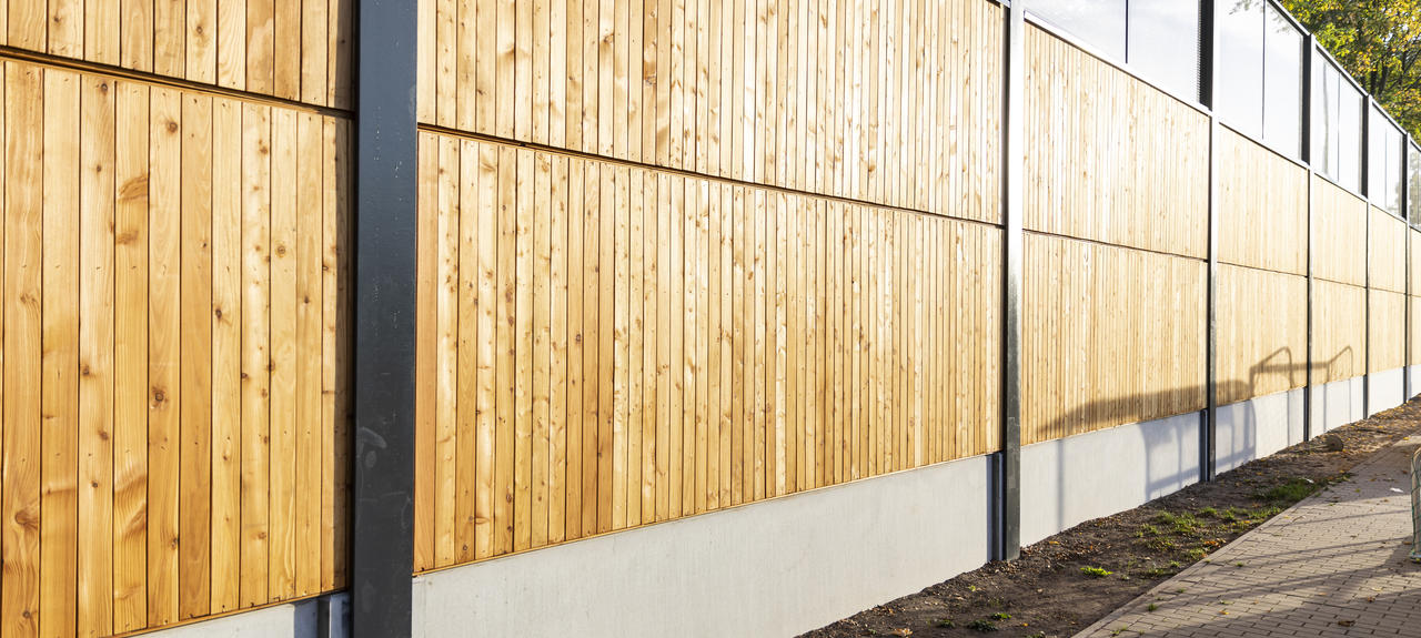 LSW aus Holz (LSW Hamburg Sportanlage Saseler Parkweg)